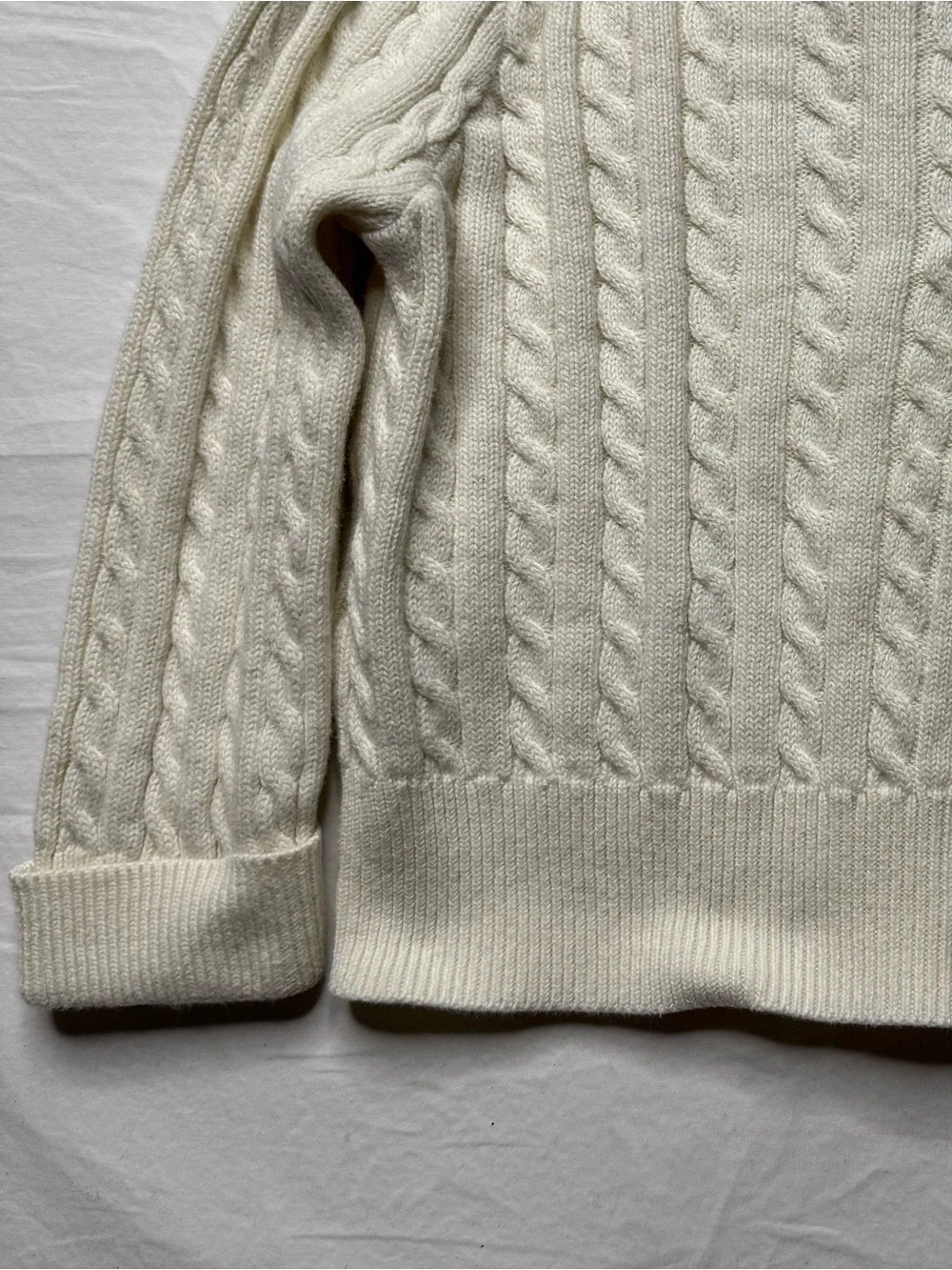 Ralph Lauren - Cream Cable Knit Button-Up Cardigan with Subtle Embroidery